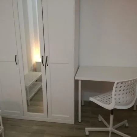 Casadellostudente Bed & Breakfast *